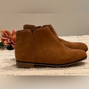 CAT & JACK Cognac Zipper Booties- Size 1